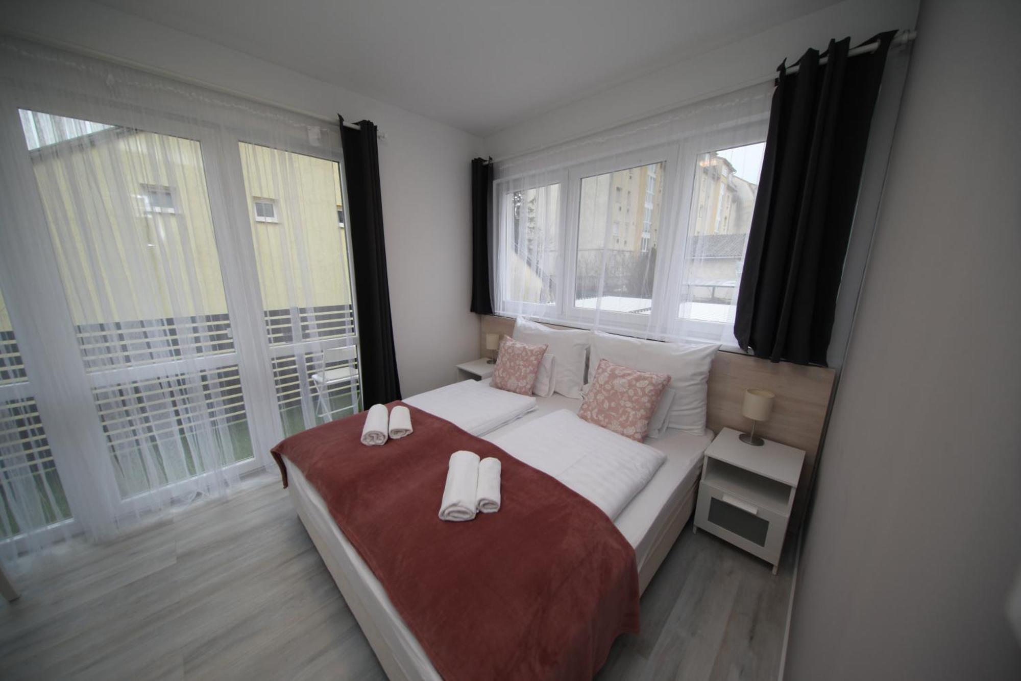 ****Heviz Springs Apartments Eksteriør bilde