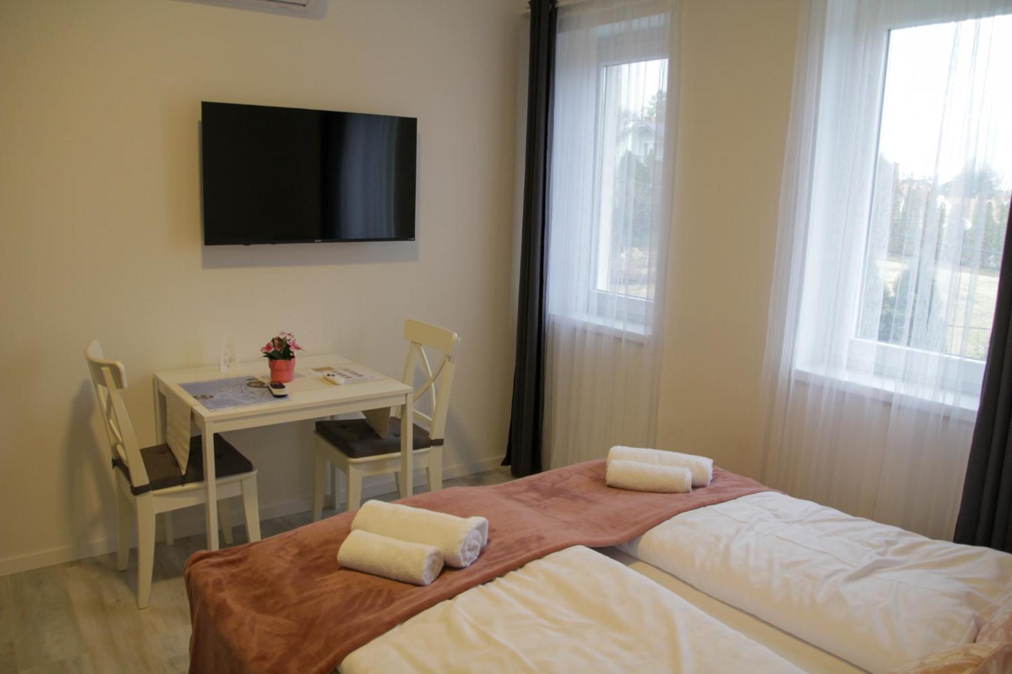 ****Heviz Springs Apartments Eksteriør bilde